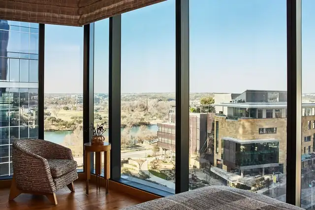 Austin Proper Hotel en Austin, vista desde una habitación hacia la ciudad